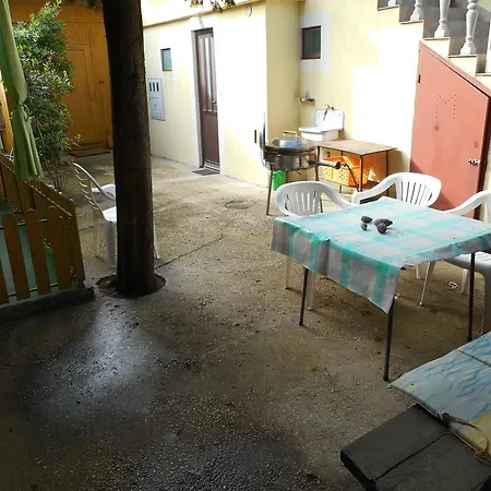 Apartment Sabunike Nin